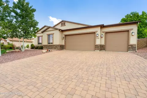 8001 N Sunset Rdg, Prescott Valley, AZ 86315