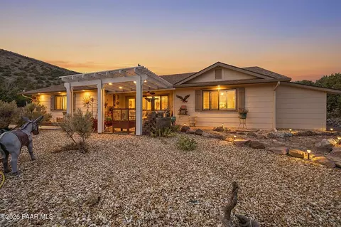 3535 N Mesa Shadows Rd, Chino Valley, AZ 86323