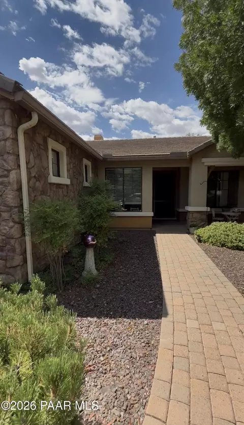 1348 Sabatina St, Prescott, AZ 86301