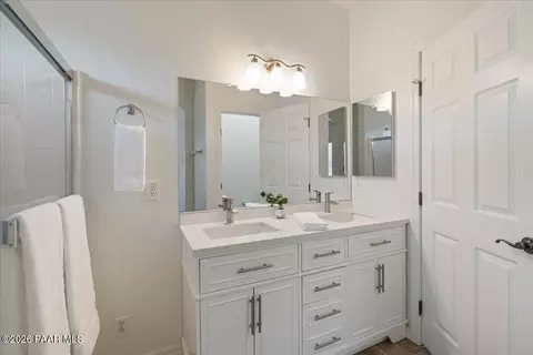 Bath - 12962 E Madrid St, Dewey, AZ 86327 photo 1 of 3