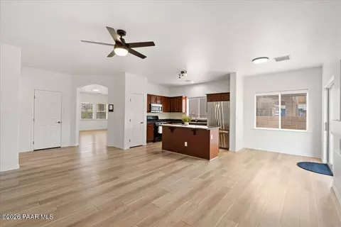 Living - 12962 E Madrid St, Dewey, AZ 86327 photo 8 of 9