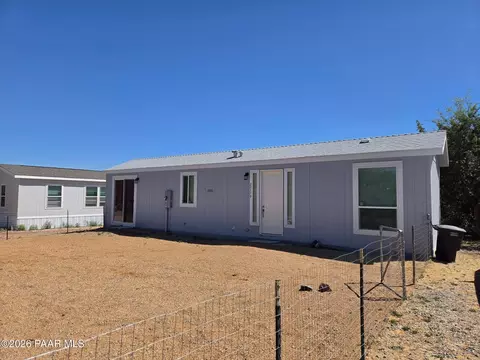 20779 E Sierra Dr, Mayer, AZ 86333 photo 1