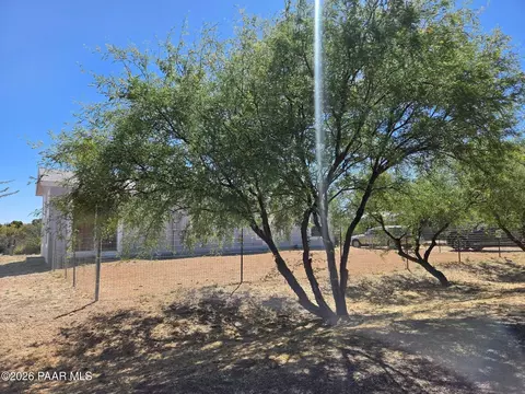 20779 E Sierra Dr, Mayer, AZ 86333 photo 3