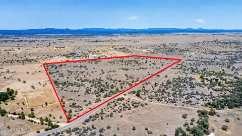 13350 N Pheasant Run Rd, Prescott, AZ 86305