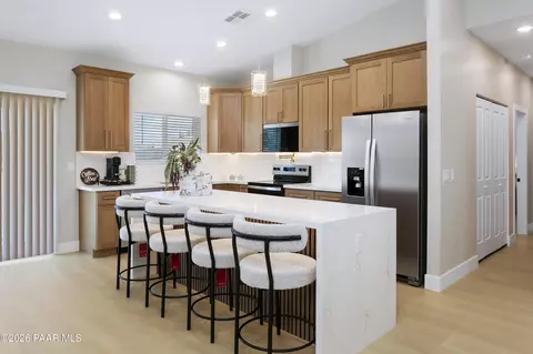 Kitchen - 20599 E Wagon Way, Mayer, AZ 86333 photo 1 of 6