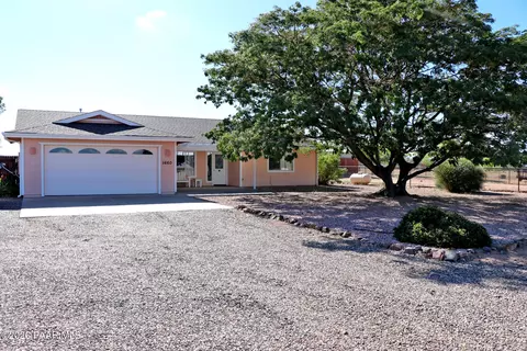 1660 S Lasso Ln, Chino Valley, AZ 86323