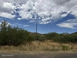 20099 E Hereford Dr, Mayer, AZ 86333 photo 5