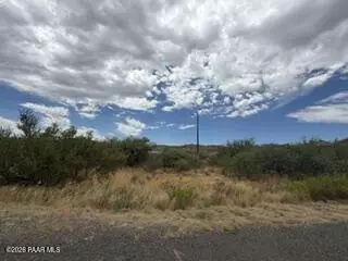 20099 E Hereford Dr, Mayer, AZ 86333