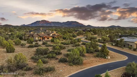 14375 N Three Sisters Dr, Prescott, AZ 86305