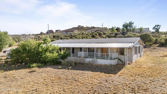 12070 E Yavapai Dr, Dewey, AZ 86327