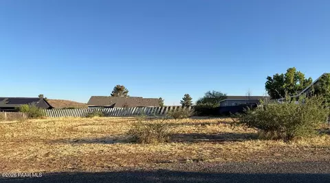 17711 E Bob White Rd, Mayer, AZ 86333