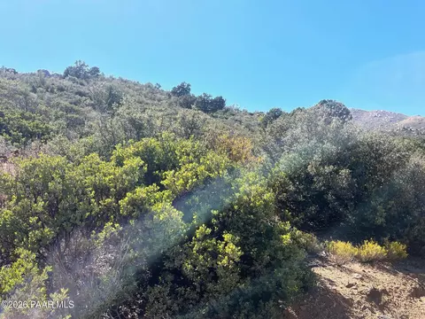 252-25 011 Mcgee Pass, Wikieup, AZ 85360