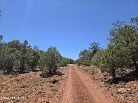 450 Arizona Rd, Ash Fork, AZ 86320 photo 3