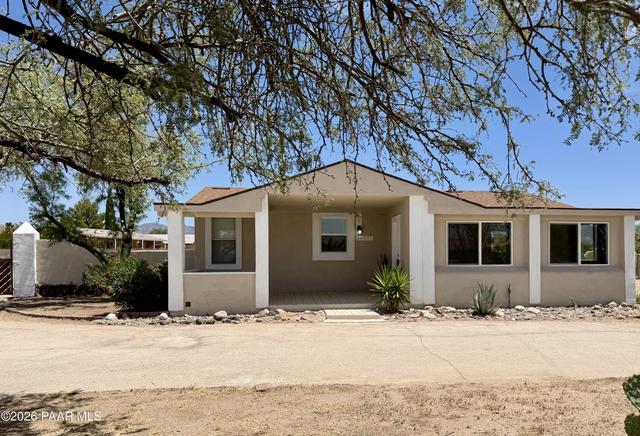 23895 W Cannon Dr, Congress, AZ 85332