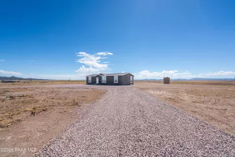 26894 N Chicory Way, Paulden, AZ 86334 photo 6