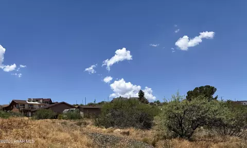 20483 E Fremont Dr, Mayer, AZ 86333