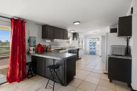 17455 E Old Cherry Rd, Dewey, AZ 86327 photo 5