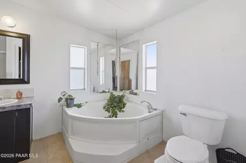 17455 E Old Cherry Rd, Dewey, AZ 86327 photo 9