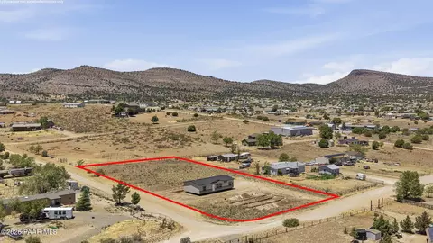 2120 N Papago Trl, Chino Valley, AZ 86323