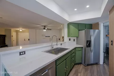 Kitchen - 11015 E Singletree Trl, Dewey, AZ 86327 photo 2 of 3