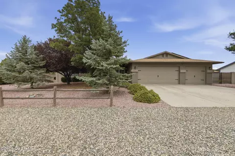 7901 E Larkspur Ln, Prescott Valley, AZ 86314