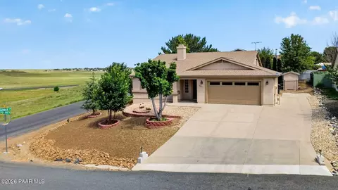 8000 Eagles Nest Ln, Prescott Valley, AZ 86314