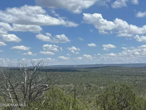 82 Mathis Rd, Williams, AZ 86046 photo 3