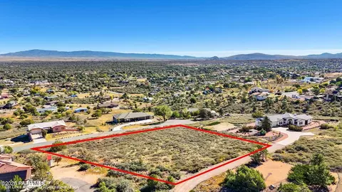 6614 N Shauna Dr, Prescott, AZ 86305