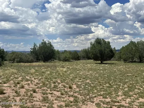62 Cone Ln, Ash Fork, AZ 86320 photo 6