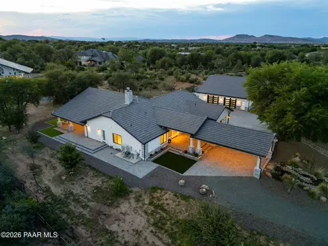 8510 N Valley Oak Dr, Prescott, AZ 86305