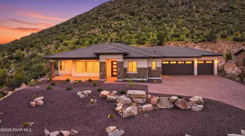 1172 N Cloud Cliff Pass, Prescott Valley, AZ 86314