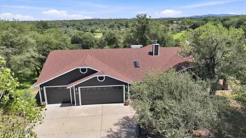 7717 N Shadyoaks Dr, Prescott, AZ 86305