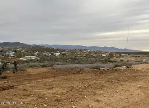 17460 E Roper Way, Dewey-humboldt, AZ 86327 photo 3