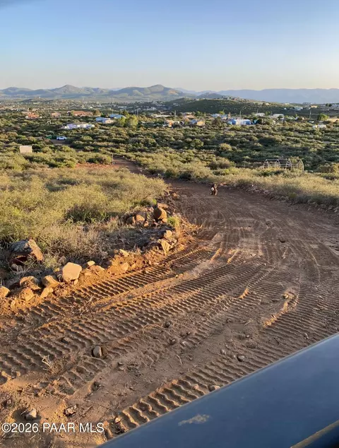 17460 E Roper Way, Dewey-humboldt, AZ 86327 photo 6