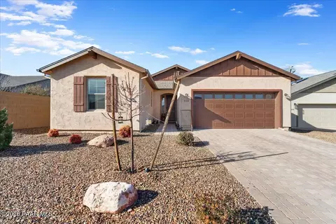 336 Laughing Hill Dr, Clarkdale, AZ 86324