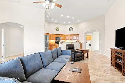 Living - 15565 E Devon Mont Ln, Dewey, AZ 86327 photo 2 of 3