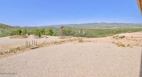 Exterior - 15565 E Devon Mont Ln, Dewey, AZ 86327 photo 5 of 7
