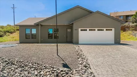 9977 E Arrowhead Dr, Prescott Valley, AZ 86314