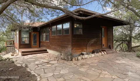 14320 N Warbler Ln, Prescott, AZ 86305