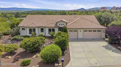 5871 N Honeysuckle Rd, Prescott, AZ 86305