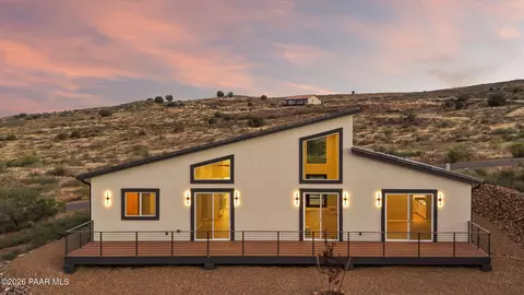 Exterior - 15860 E Broken Bit Rd, Mayer, AZ 86333 photo 4 of 7