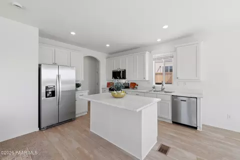 350 E Peterson Rd, Paulden, AZ 86334 photo 5