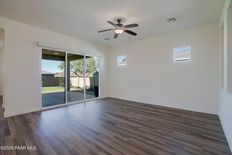 Living - 12973 E Toro St, Dewey, AZ 86327 photo 4 of 5