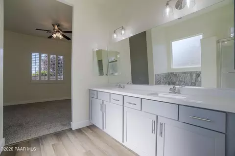 Bath - 12973 E Toro St, Dewey, AZ 86327 photo 1 of 3