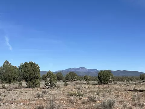 308 Bullock Rd, Ash Fork, AZ 86320 photo 2