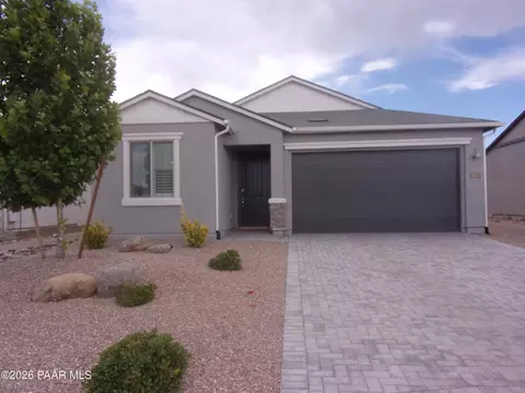 8807 N Rolling Hills Dr, Prescott Valley, AZ 86315