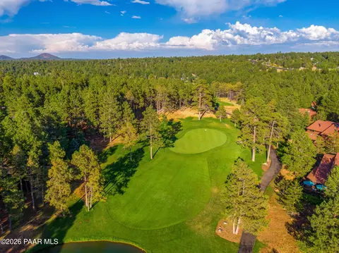 View/Area - 5801 E Ridge Dr, Flagstaff, AZ 86004 photo 9 of 10