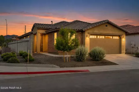 8272 N 170th Ln, Waddell, AZ 85355