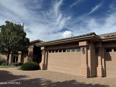 2690 Moonridge Cir, Prescott, AZ 86303