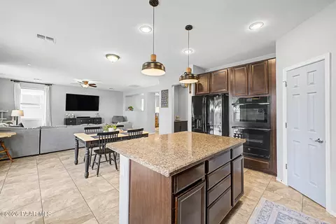 Kitchen - 4503 S Antonio, Mesa, AZ 85212 photo 3 of 4